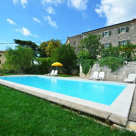 2 Lejlighedshotel 4*